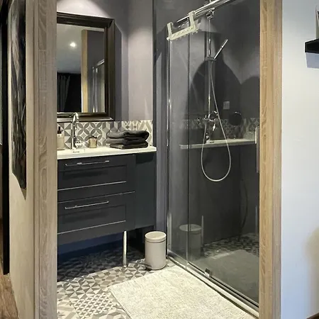 Les Cepages 住宿加早餐酒店 3*